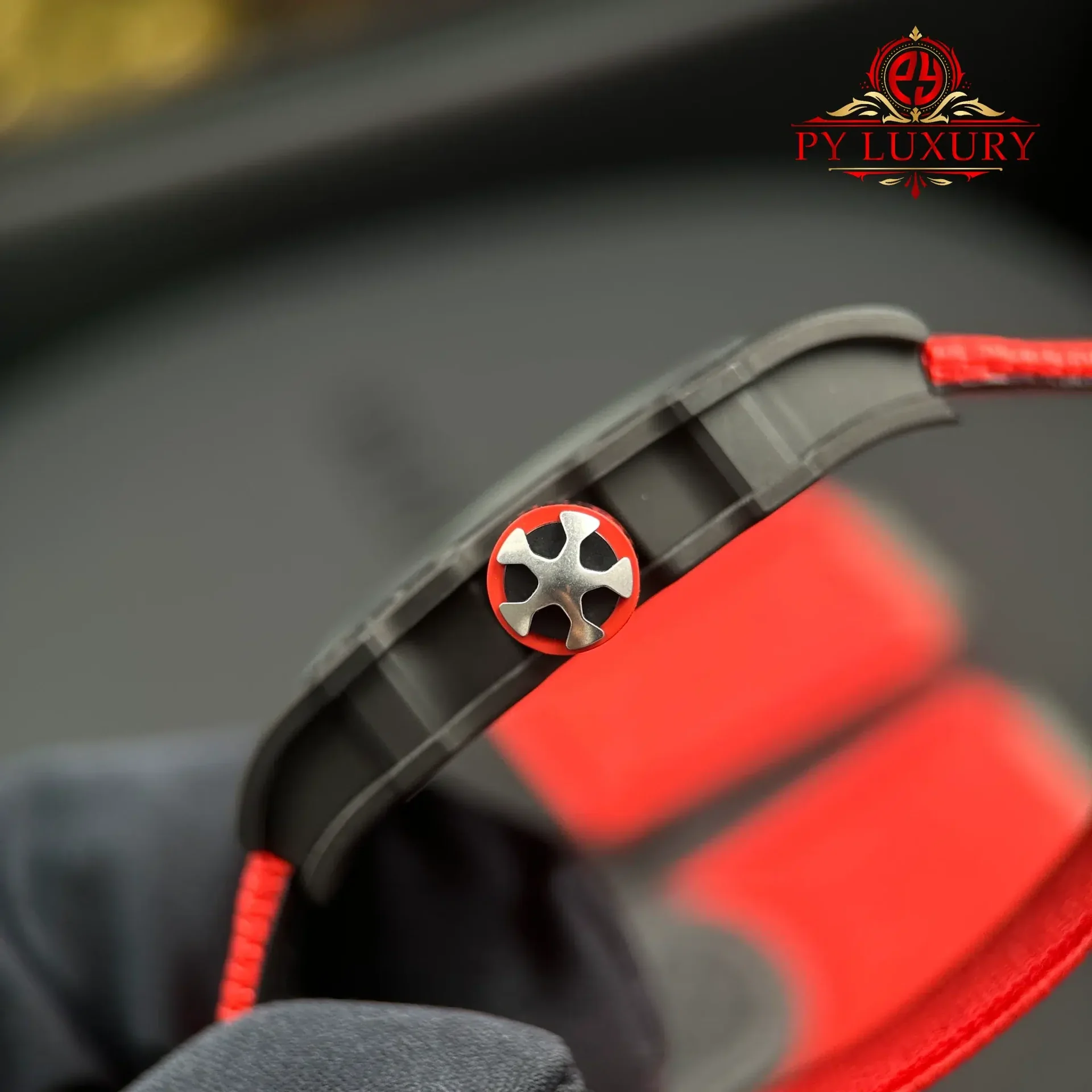 Richard Mille RM67-02 Extra Flat Italy Carbon TPT Red Green 1:1 Super Clone 38.7 x 47.52mm - 图片 11