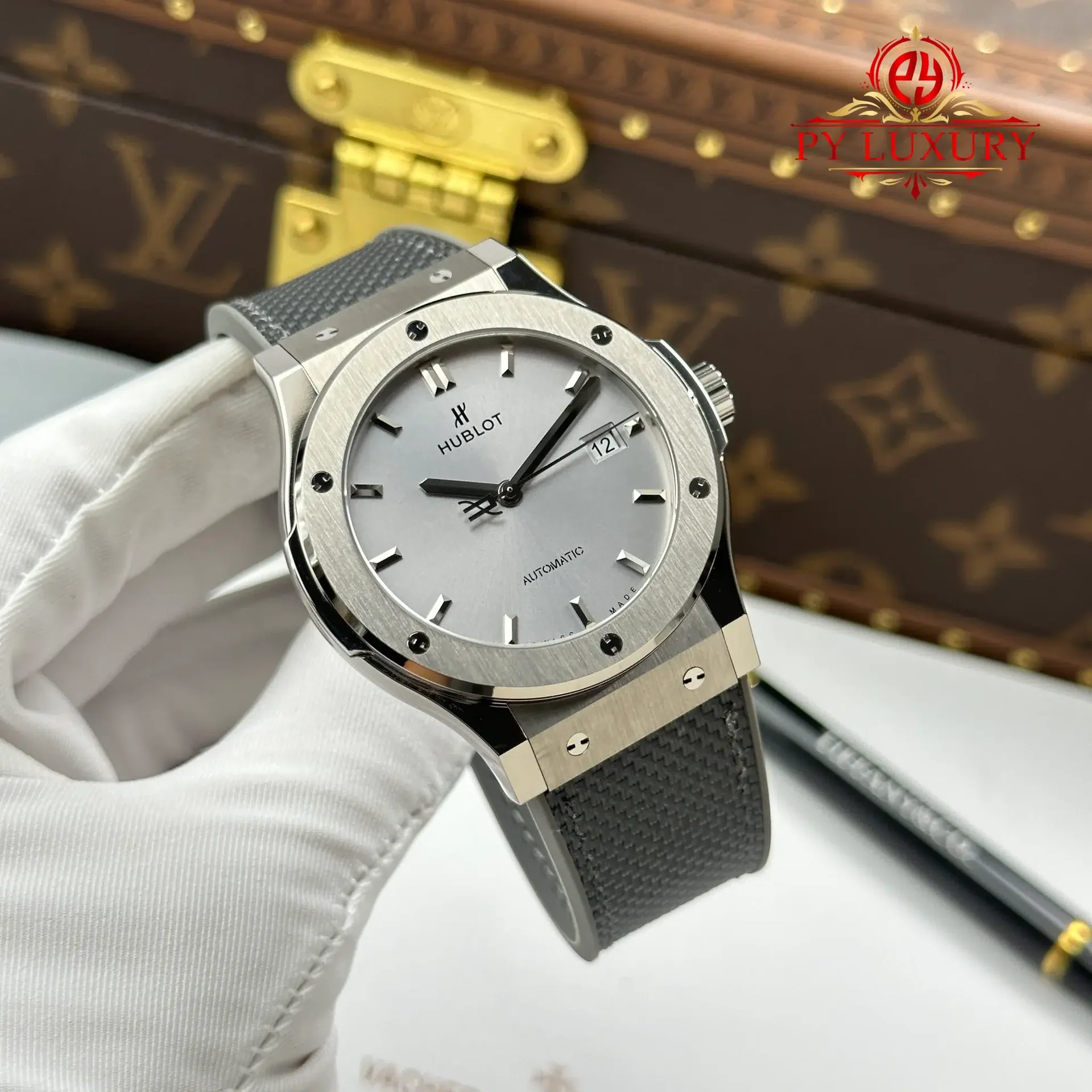 Hublot Classic Fusion Titanium Essential Grey Dial Rubber Strap 1:1 Best Replica JJZ 42mm - 图片 4