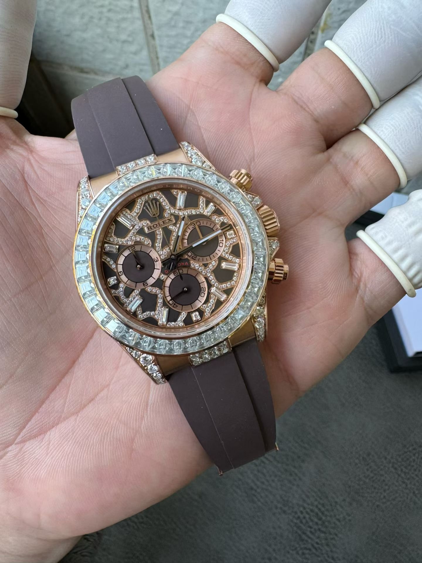 Rolex Daytona 126555TBR Giraffe Rose Gold Chestnut Brown Diamond Dial Diamond Bezel Custom Moissanite 40mm - 图片 3