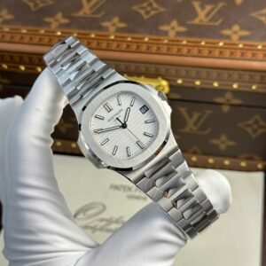 Patek Philippe Nautilus 5711/1A-011 White Dial Modified Version 1:1 Super Clone 40mm
