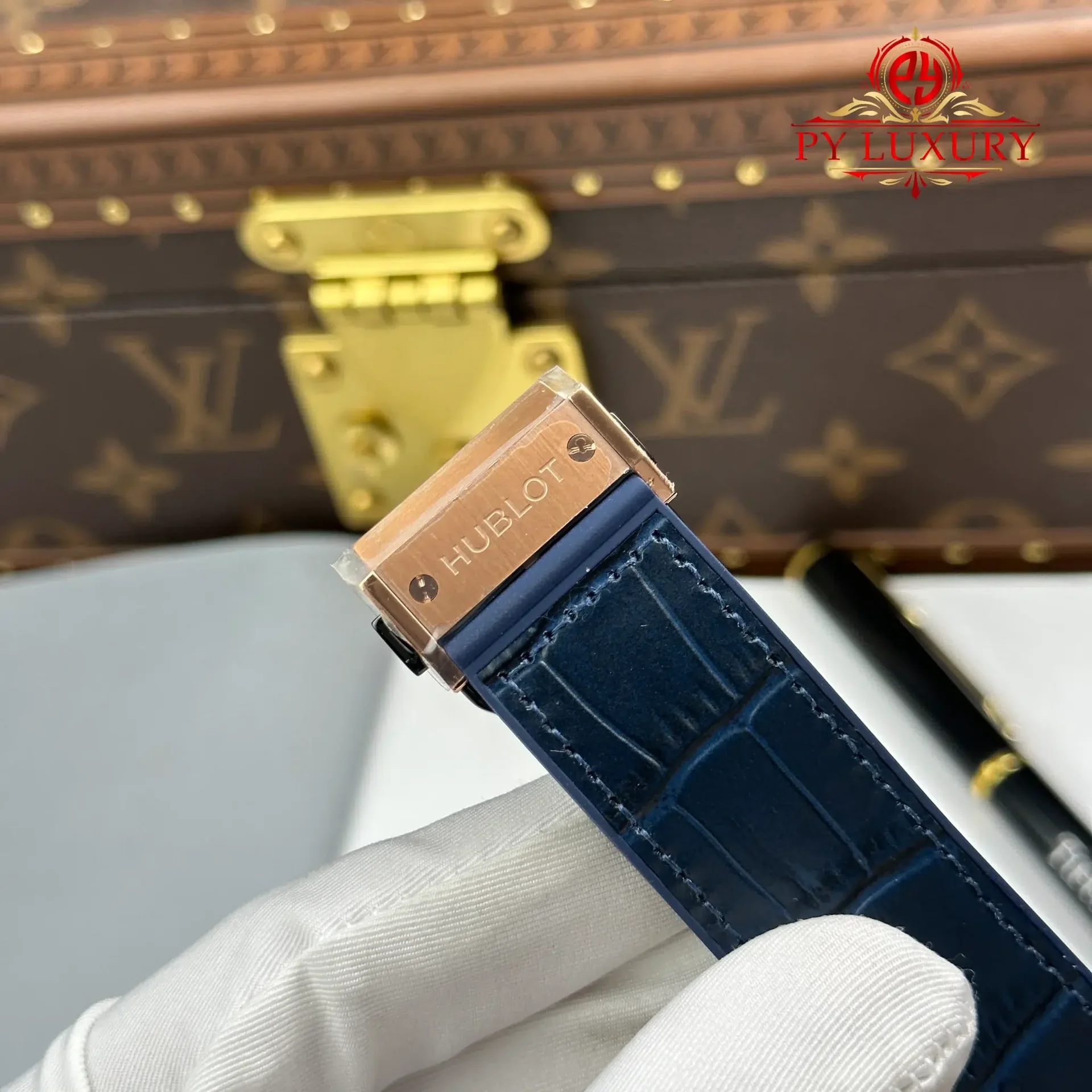 Hublot Classic Fusion King Gold Navy Blue Dial 45mm 1:1 Best Replica JJZ Factory - 图片 7