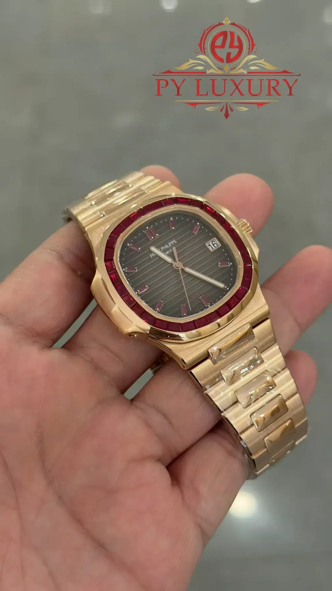 Patek Philippe Nautilus 5723/112R-001 18K Solid Gold Natural Ruby 40mm - 图片 18