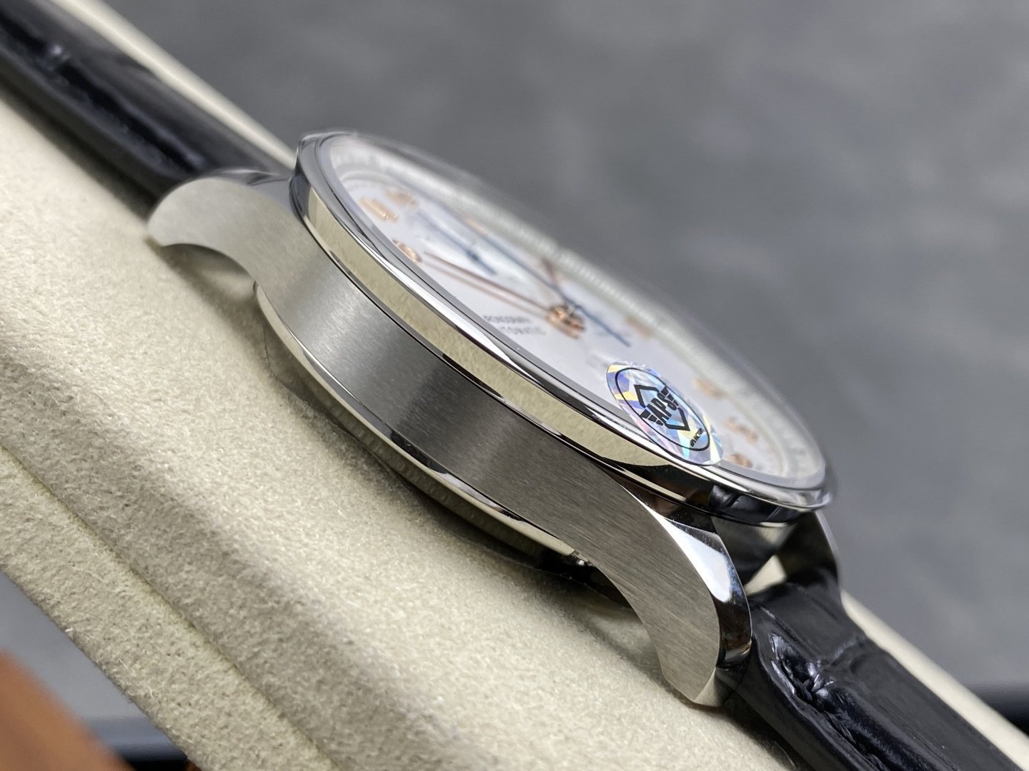 IWC Portugieser Chronograph IW371604 Silver Dial Black Leather Strap Super Clone APSF 41mm - 图片 5
