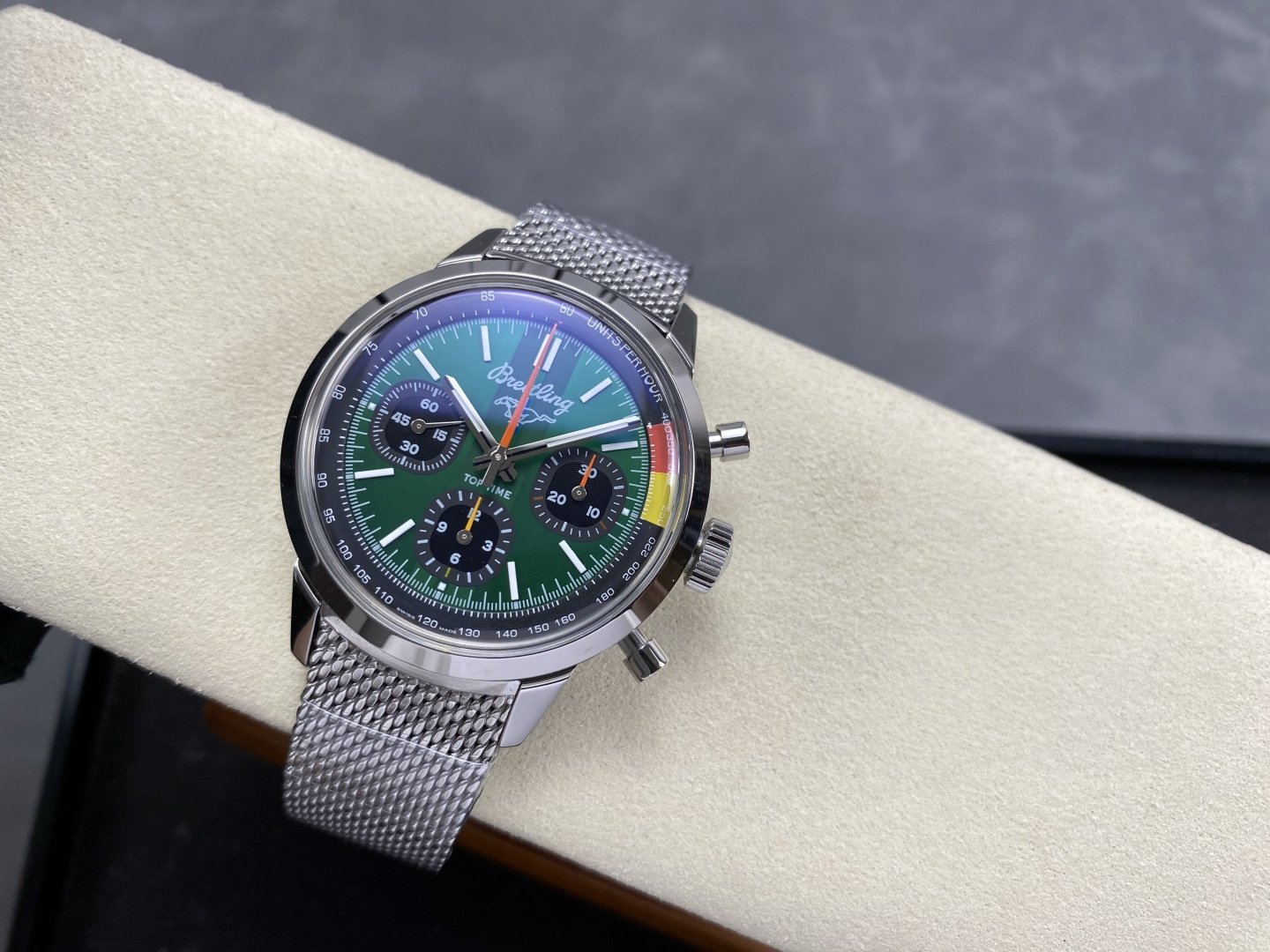 Breitling Top Time B01 Ford Mustang AB01762A1L1A1 Green Dial Metal Bracelet Best Replica BLS 41mm - 图片 2