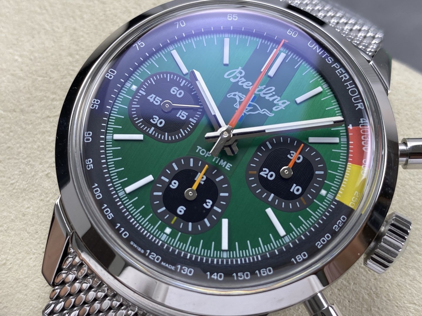 Breitling Top Time B01 Ford Mustang AB01762A1L1A1 Green Dial Metal Bracelet Best Replica BLS 41mm - 图片 4