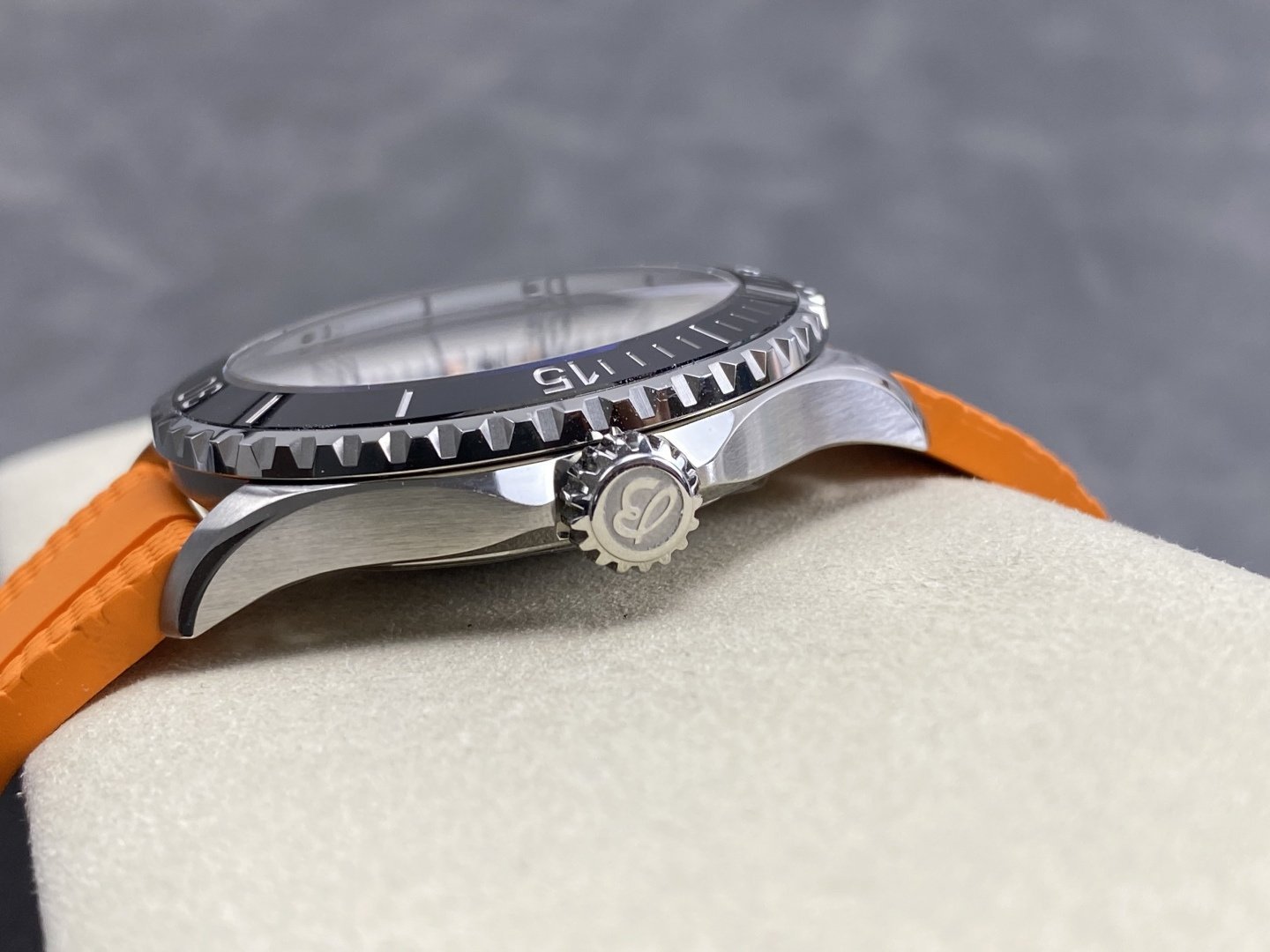 Breitling Superocean A17375211B2S4 Rainbow Orange Rubber Strap Best Replica BLS 42mm - 图片 7
