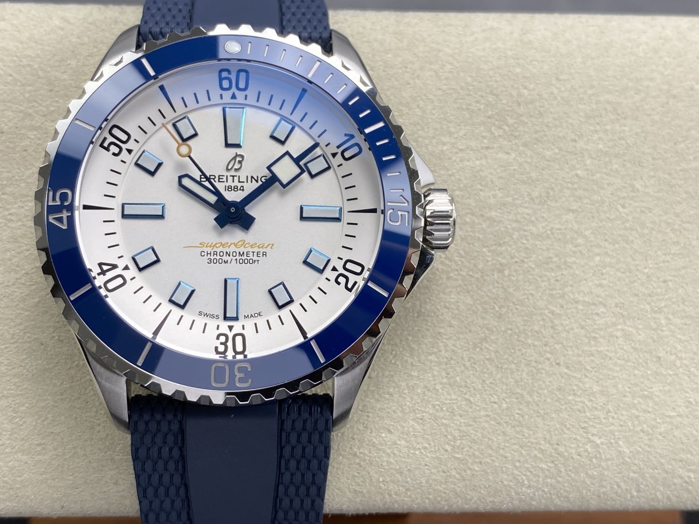 Breitling Superocean A17375E71G1S1 Silver Dial Blue Ceramic Bezel 1:1 Best Replica 42mm - 图片 5