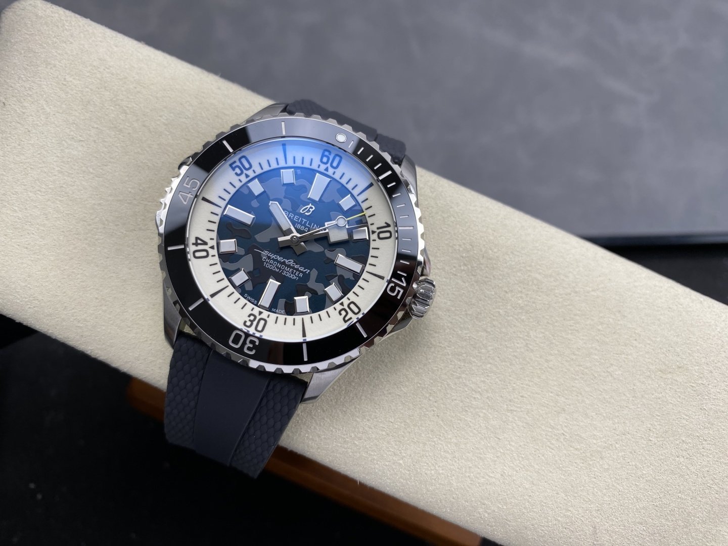 Breitling Superocean Super Diver E10379351B1S1 Camo Blue Dial Rubber Strap 1:1 Best Replica 46mm - 图片 2