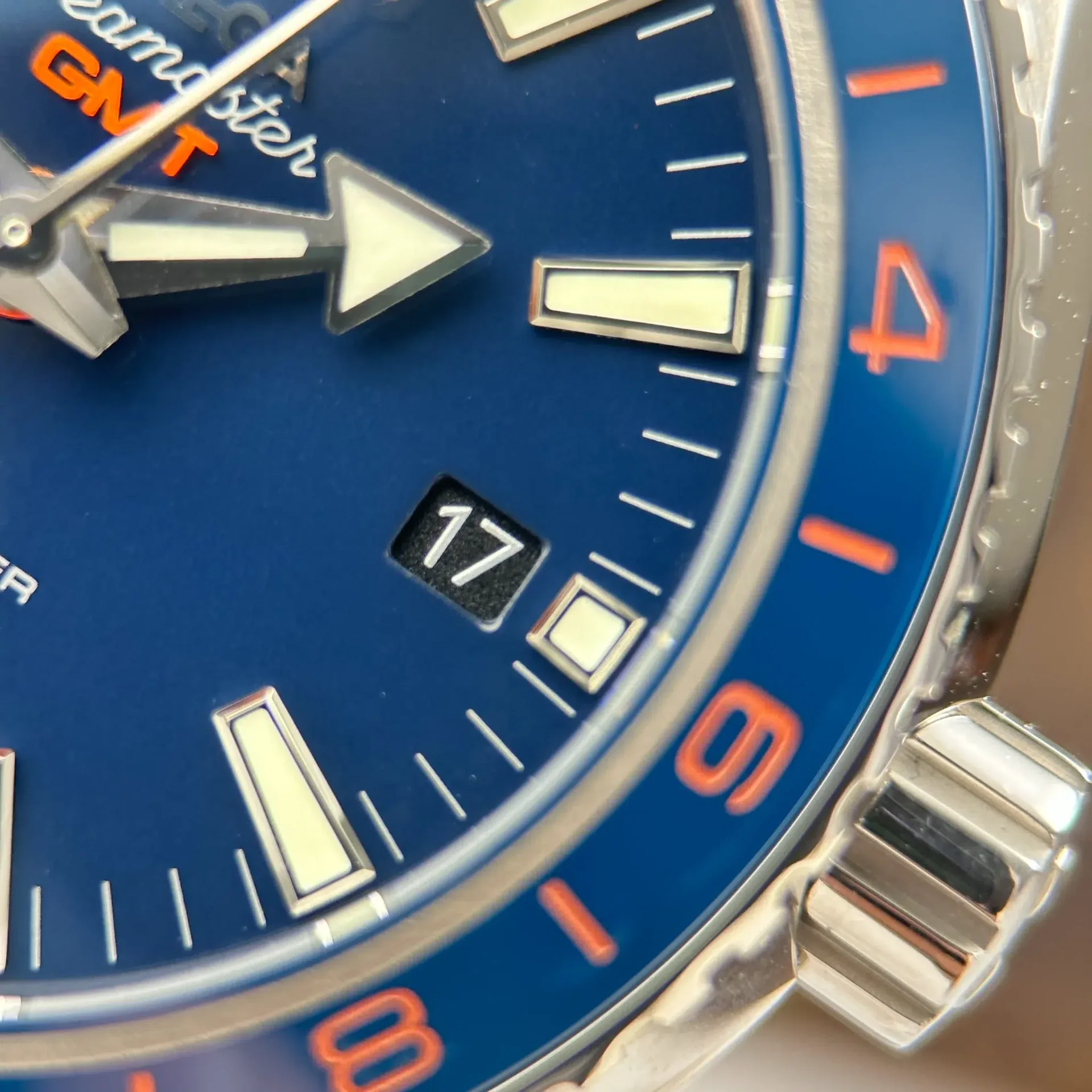 Omega Seamaster Planet Ocean GMT 600M 232.32.44.22.03.001 Blue Dial Rubber Strap 1:1 Best Replica 43.5mm - 图片 7
