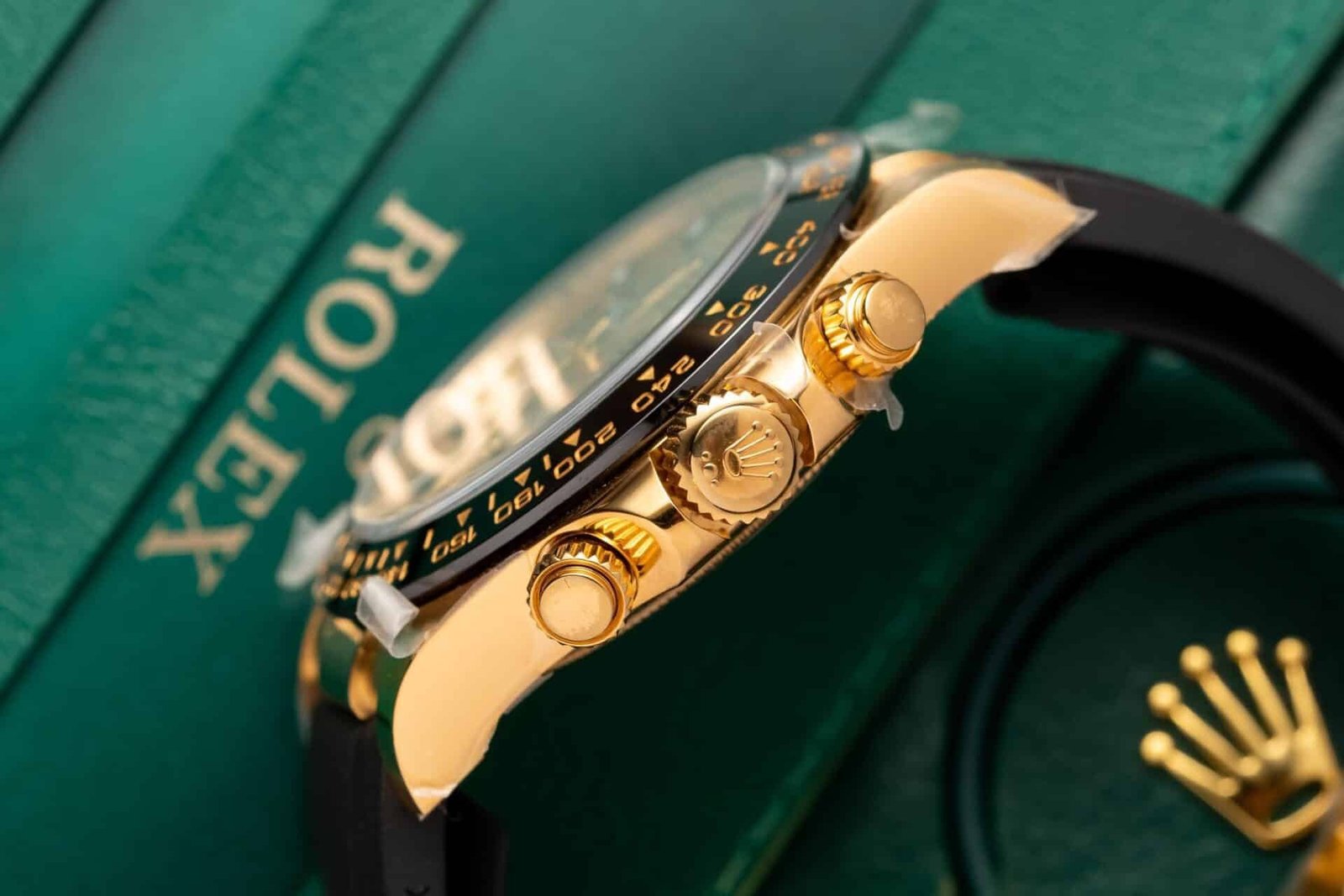 Rolex Daytona 116518 Yellow Gold Champagne Dial Oysterflex Replica 40mm - 图片 4