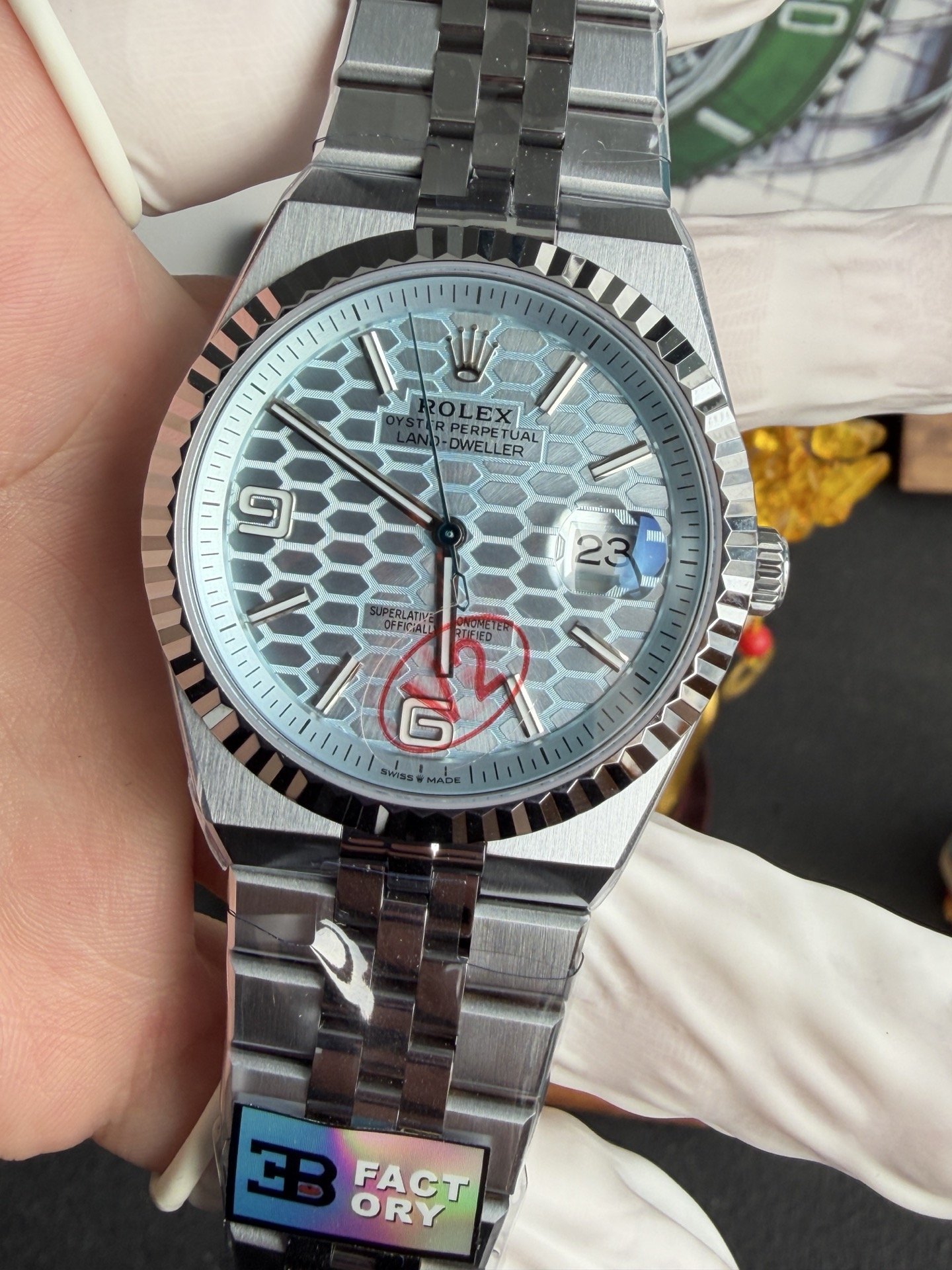 Rolex Land-Dweller 127336-0001 Ice-blue Honeycomb-motif Dial Best Replica BPF 40mm - 图片 3