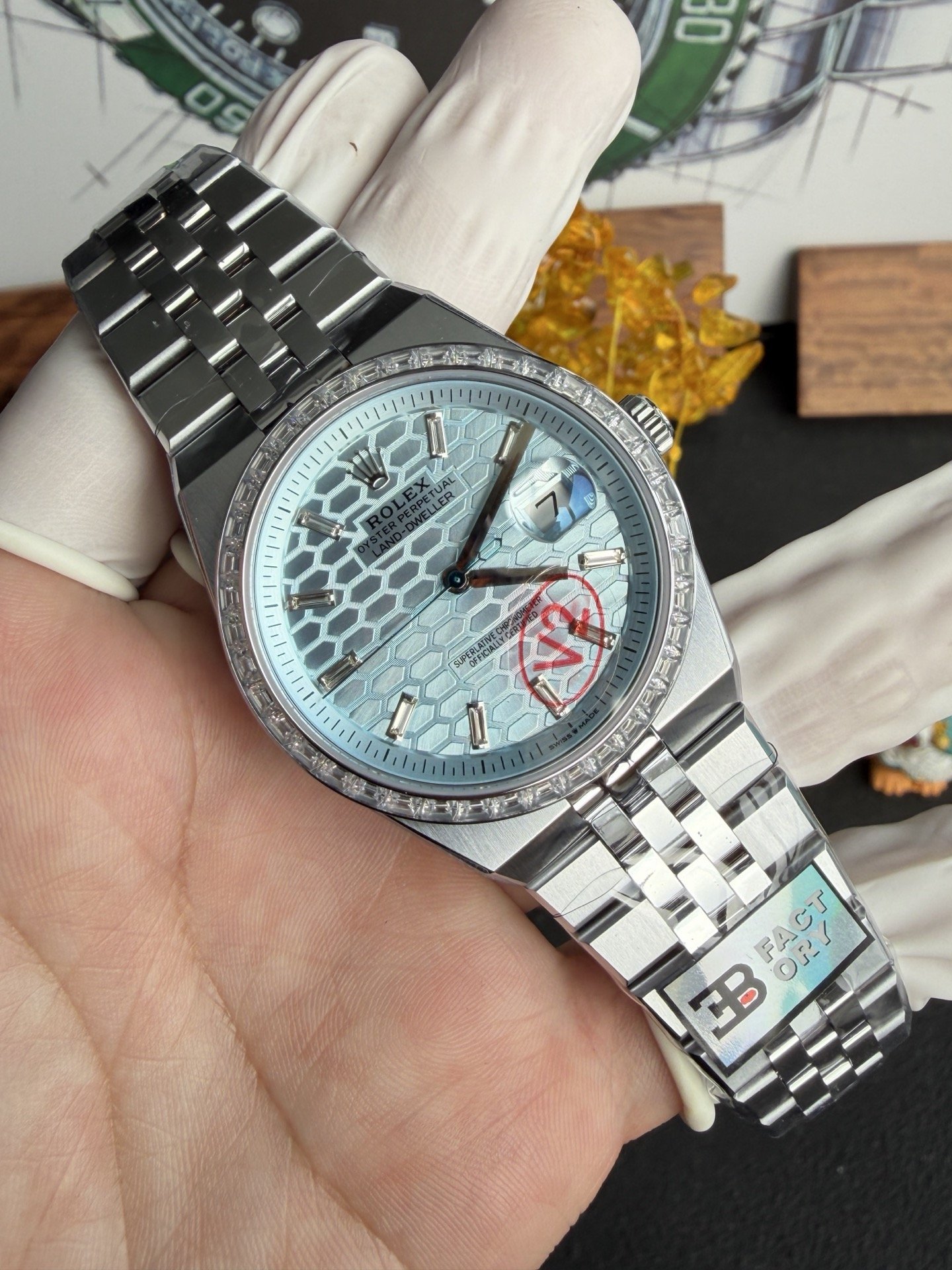 Rolex Land-Dweller 127386TBR-0001 Ice-blue Honeycomb-motif Diamond-set Dial Best Replica BPF 40mm - 图片 2