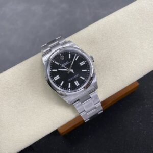 Rolex Oyster Perpetual 124300 Black Dial 1:1 Best Replica VSF 41mm
