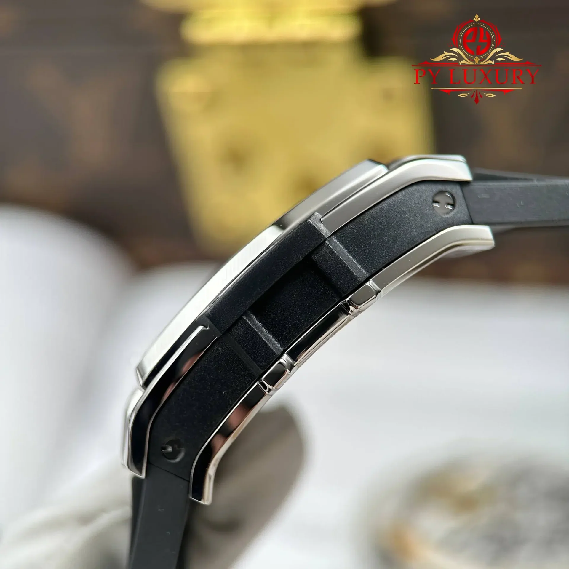 Hublot Spirit of Big Bang Titanium Diamonds Black Dial Rubber Strap Replica 39mm - 图片 8