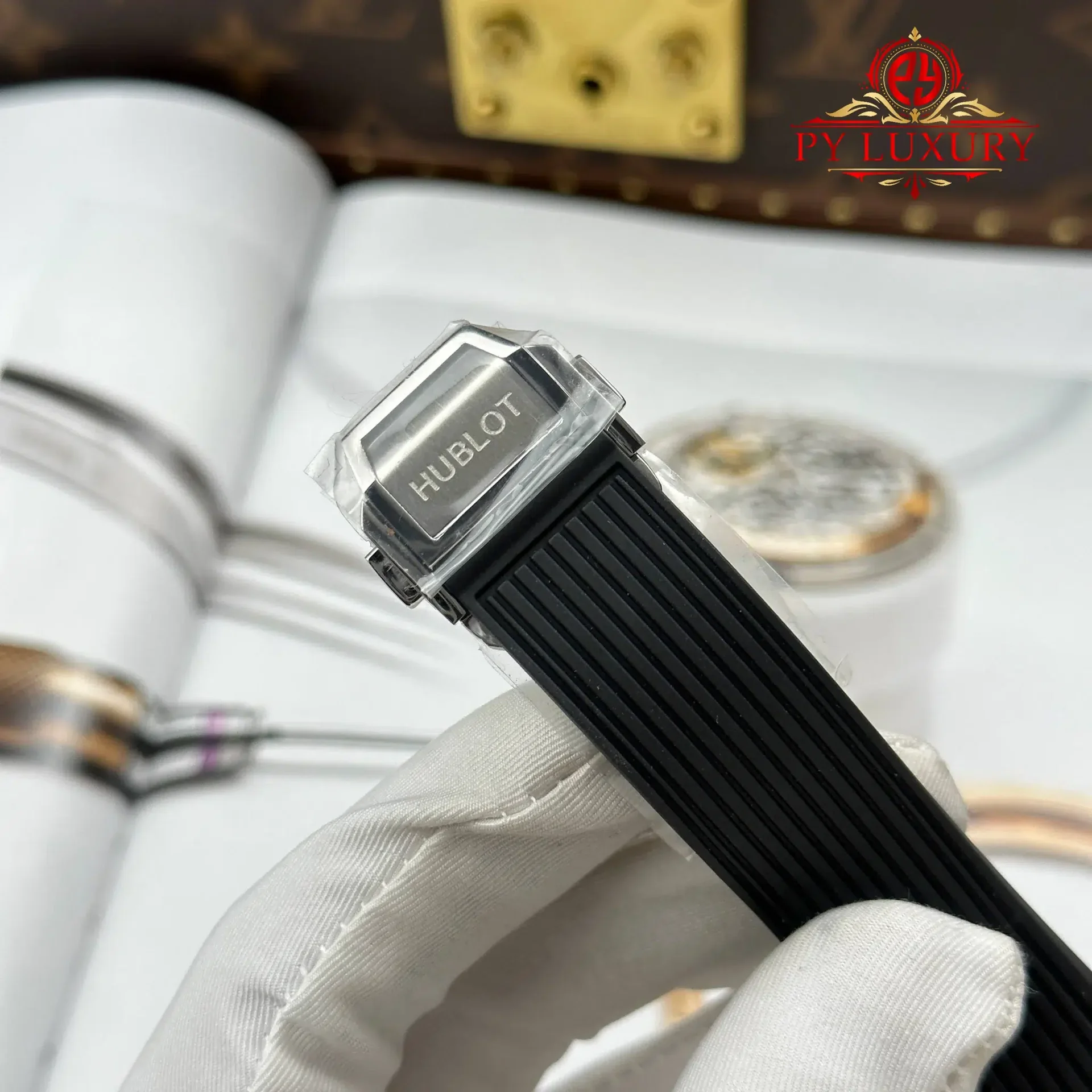 Hublot Spirit of Big Bang Titanium Diamonds Black Dial Rubber Strap Replica 39mm - 图片 11