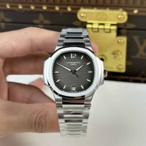 Patek Philippe Nautilus 7118/1A-011 Grey Dial Best Replica 35.2mm