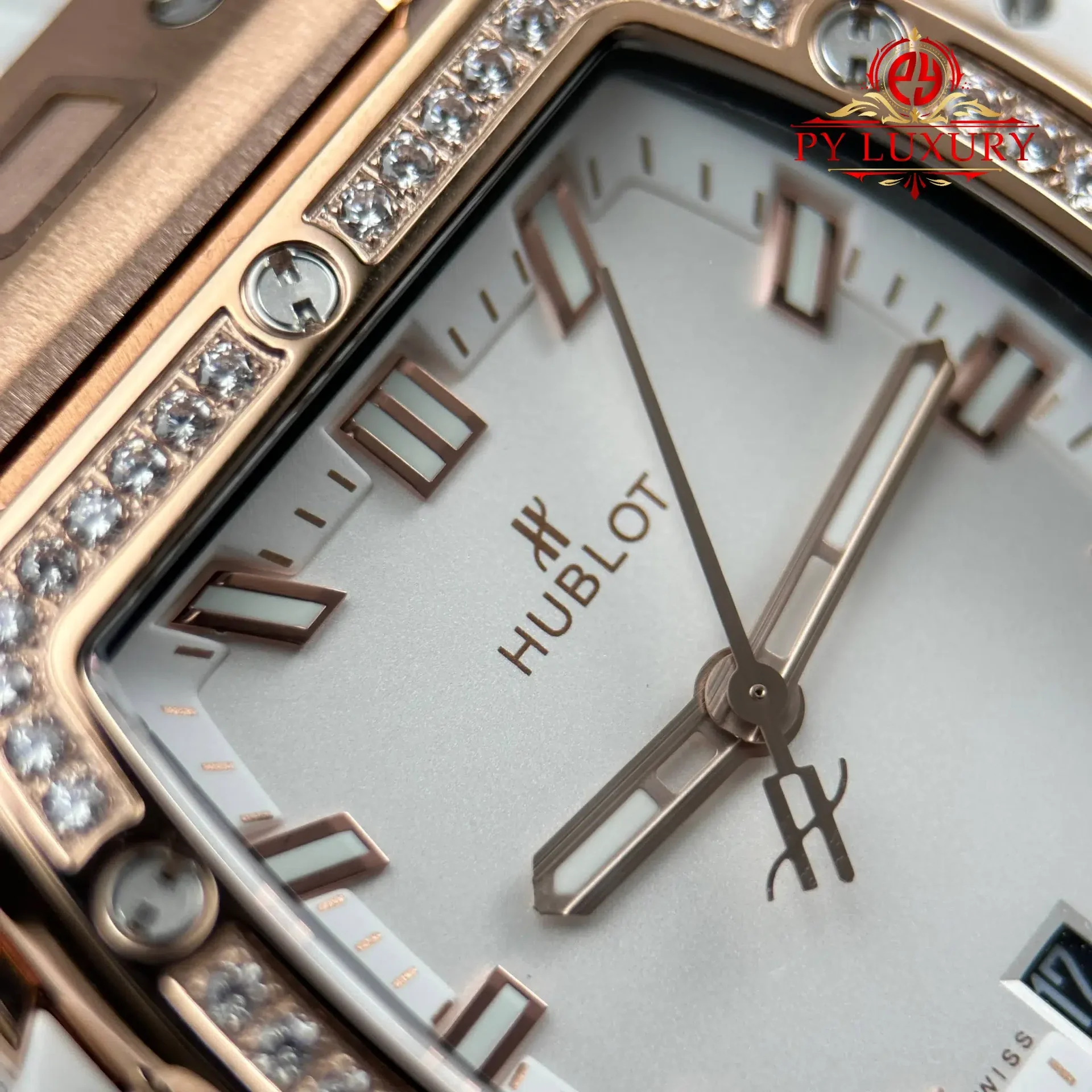 Hublot Spirit of Big Bang King Gold White Diamonds Rubber Strap Replica 39mm - 图片 6