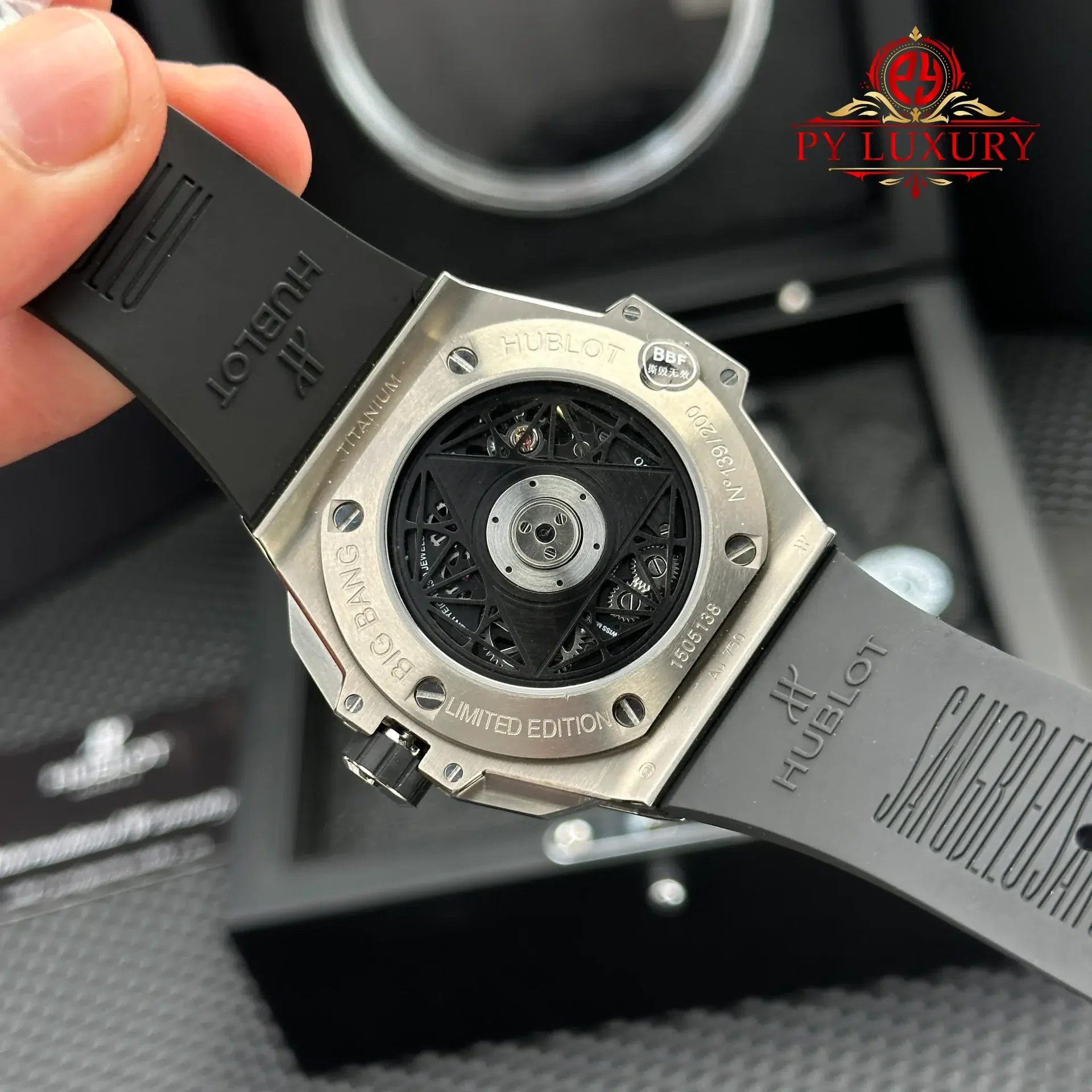 Hublot Big Bang Sang Bleu II Titanium Black Dial Rubber Strap Best Replica BBF 45mm - 图片 10