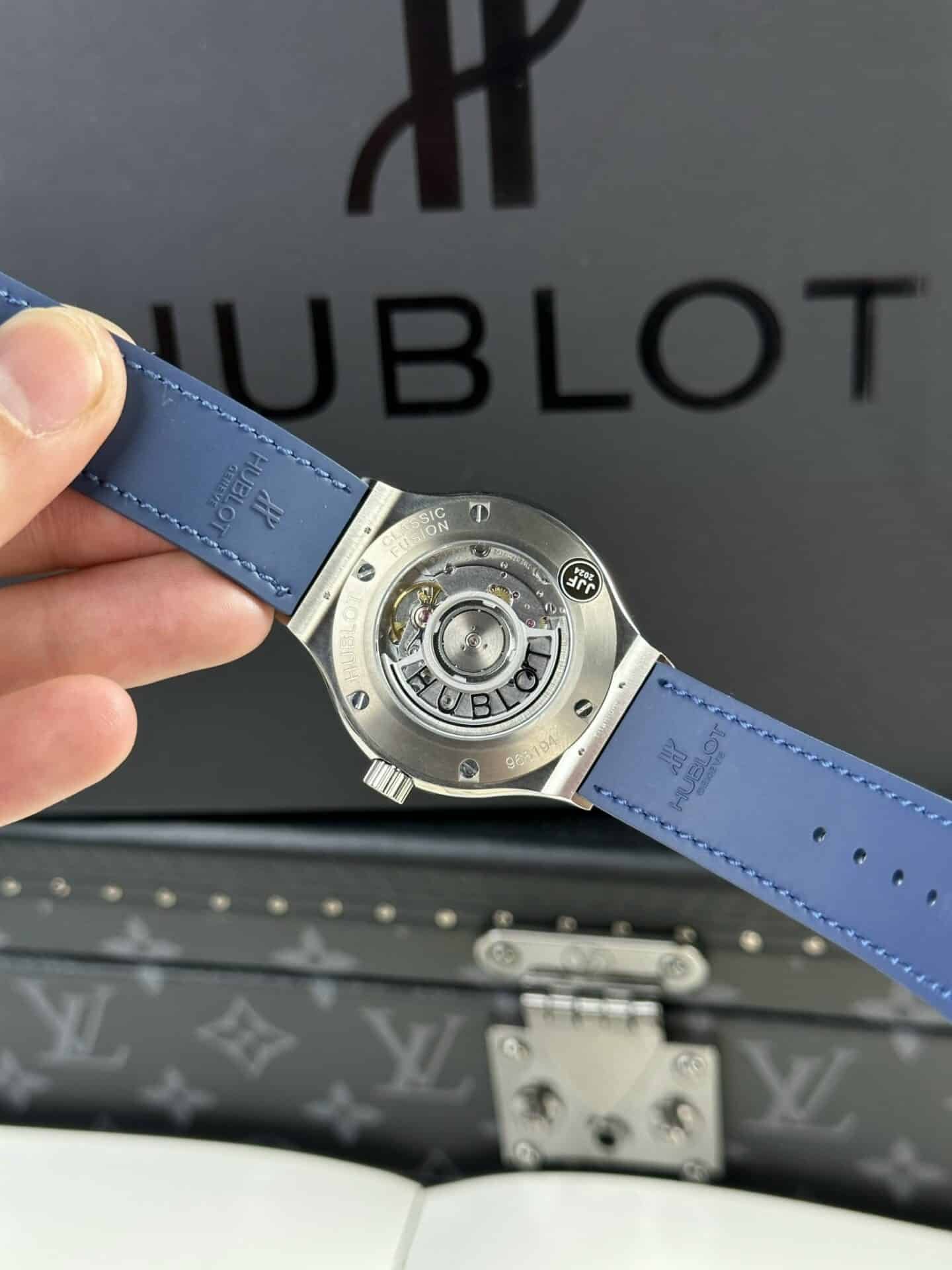 Hublot Classic Fusion Titanium Blue Dial Leather Best Replica JJF 38mm - 图片 7