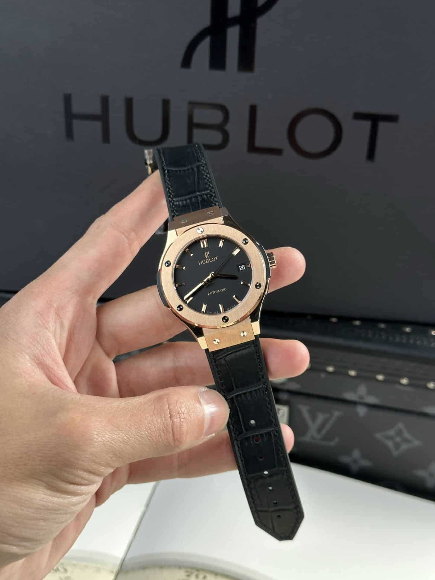 Hublot Classic Fusion King Gold Black Dial Best Replica JJF 38mm - 图片 2