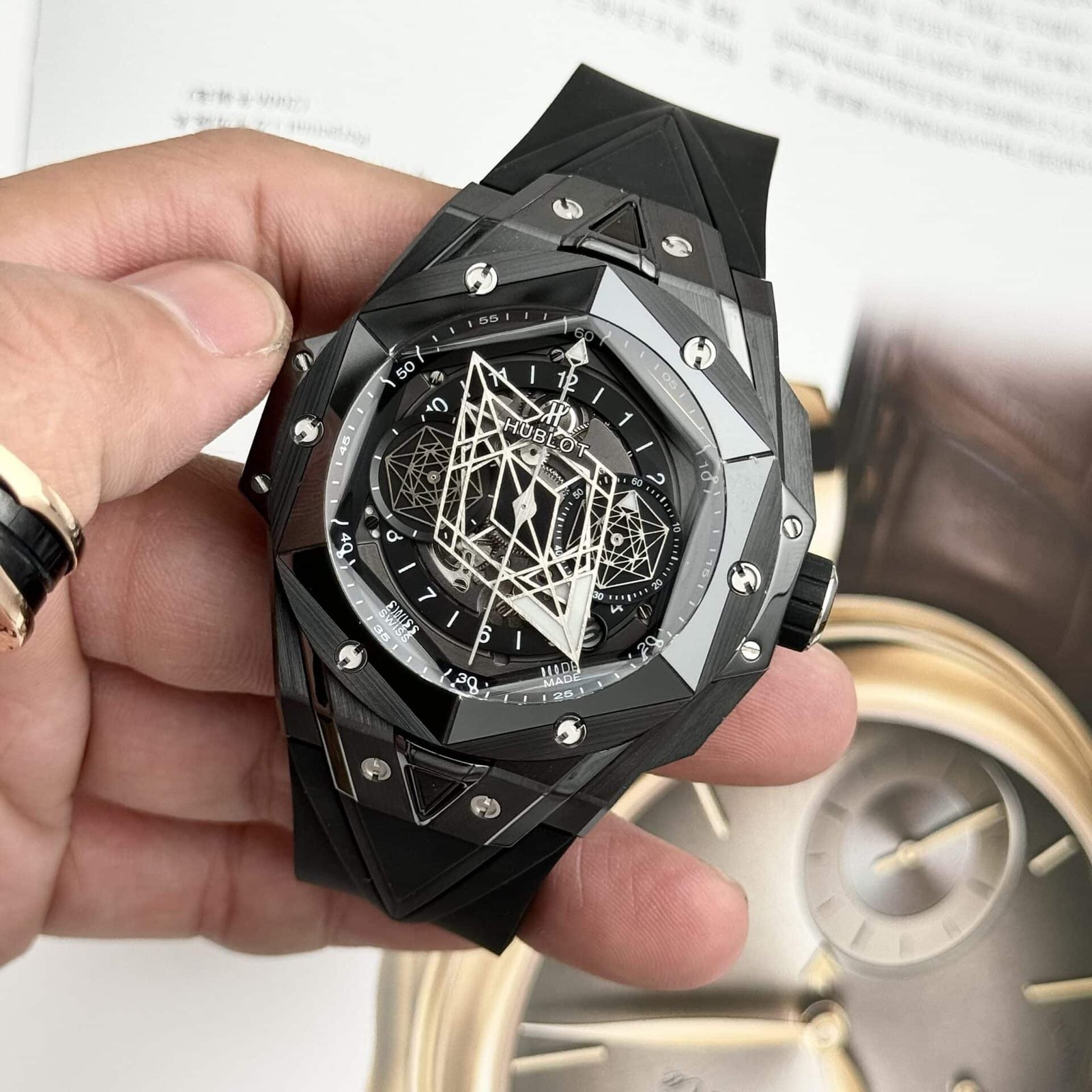 Hublot Big Bang Sang Bleu II Black Ceramic Black Dial Best Replica 45mm - 图片 3