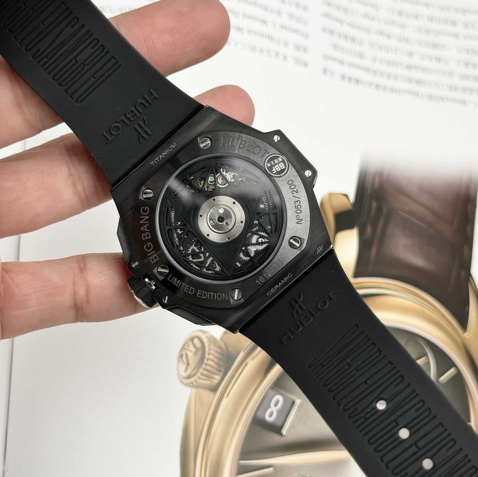 Hublot Big Bang Sang Bleu II Black Ceramic Black Dial Best Replica 45mm - 图片 9