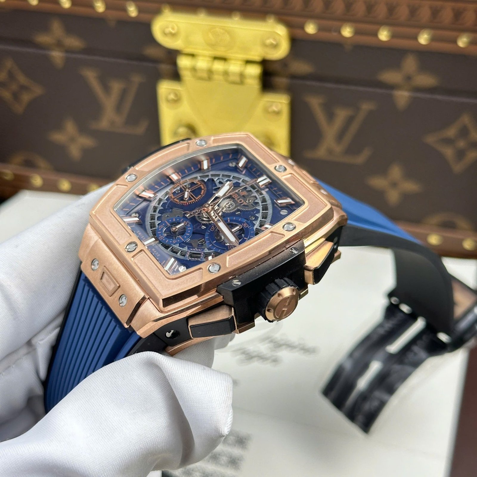 Hublot Spirit of Big Bang King Gold Blue Best Replica BBF 42mm - 图片 4