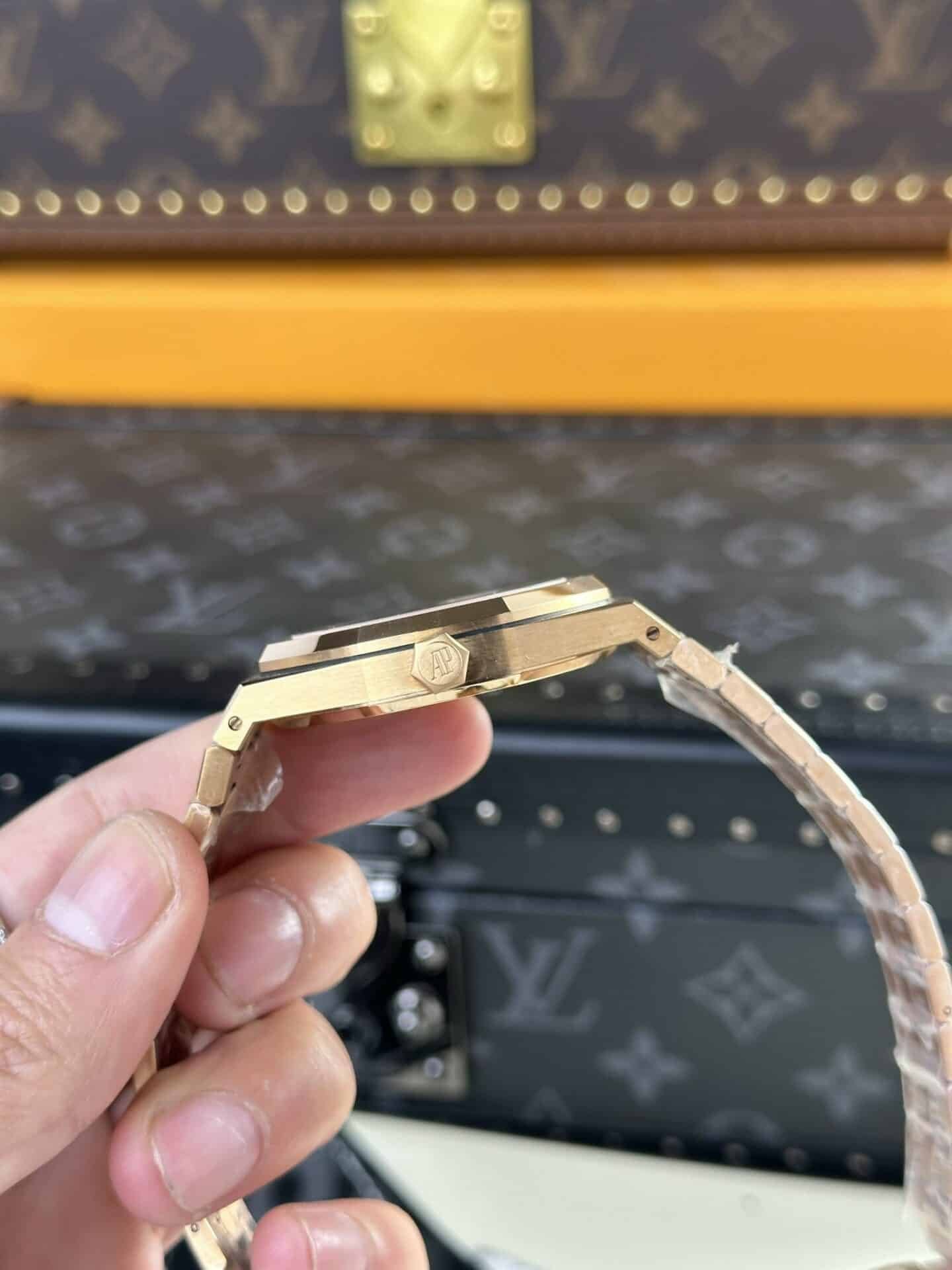 Audemars Piguet Royal Oak 15400OR Rose Gold Black Dial Replica 41mm - 图片 4