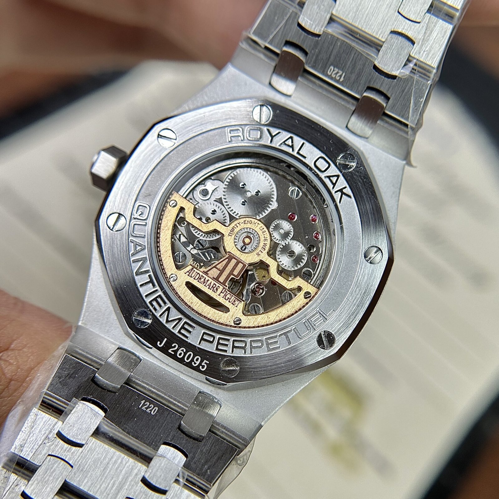 Audemars Piguet Royal Oak Perpetual Calendar 26574ST Black Dial Replica 41mm - 图片 7