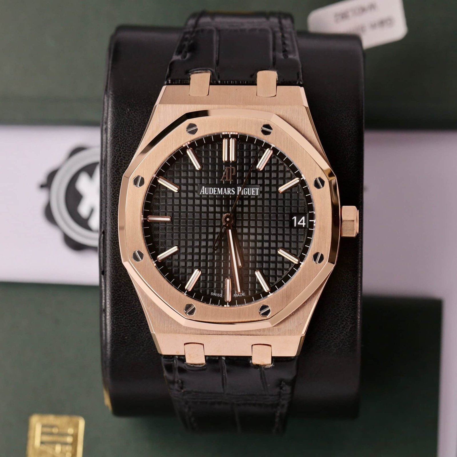 Audemars Piguet Royal Oak 15500OR 18K Gold Wrapped Black Dial Leather 41mm - 图片 2
