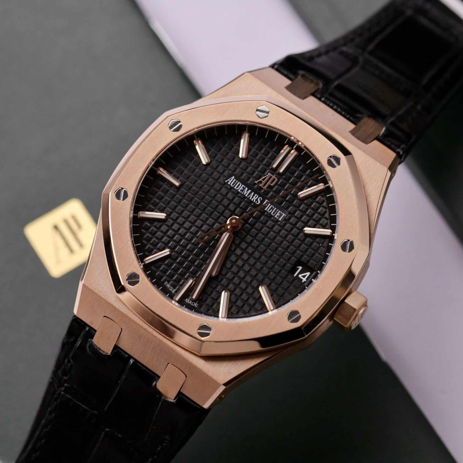 Audemars Piguet Royal Oak 15500OR 18K Gold Wrapped Black Dial Leather 41mm - 图片 4