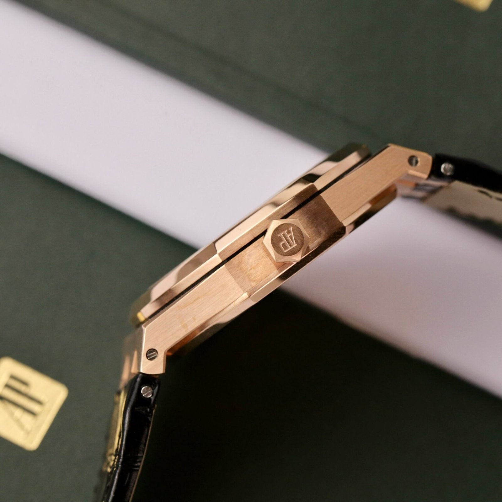 Audemars Piguet Royal Oak 15500OR 18K Gold Wrapped Black Dial Leather 41mm - 图片 7