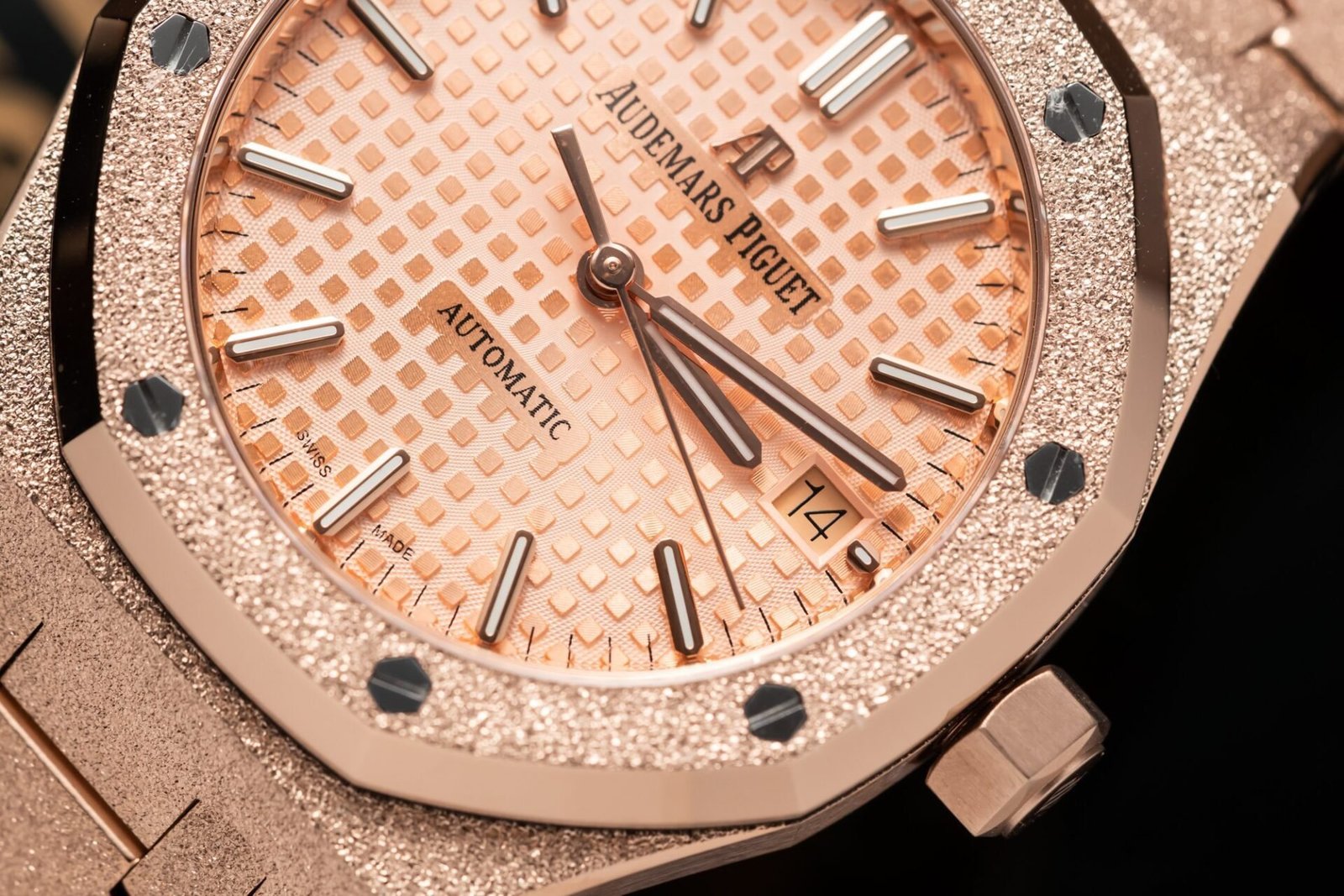 Audemars Piguet Royal Oak 15454OR Frosted Gold Pink Dial Replica 37mm - 图片 5
