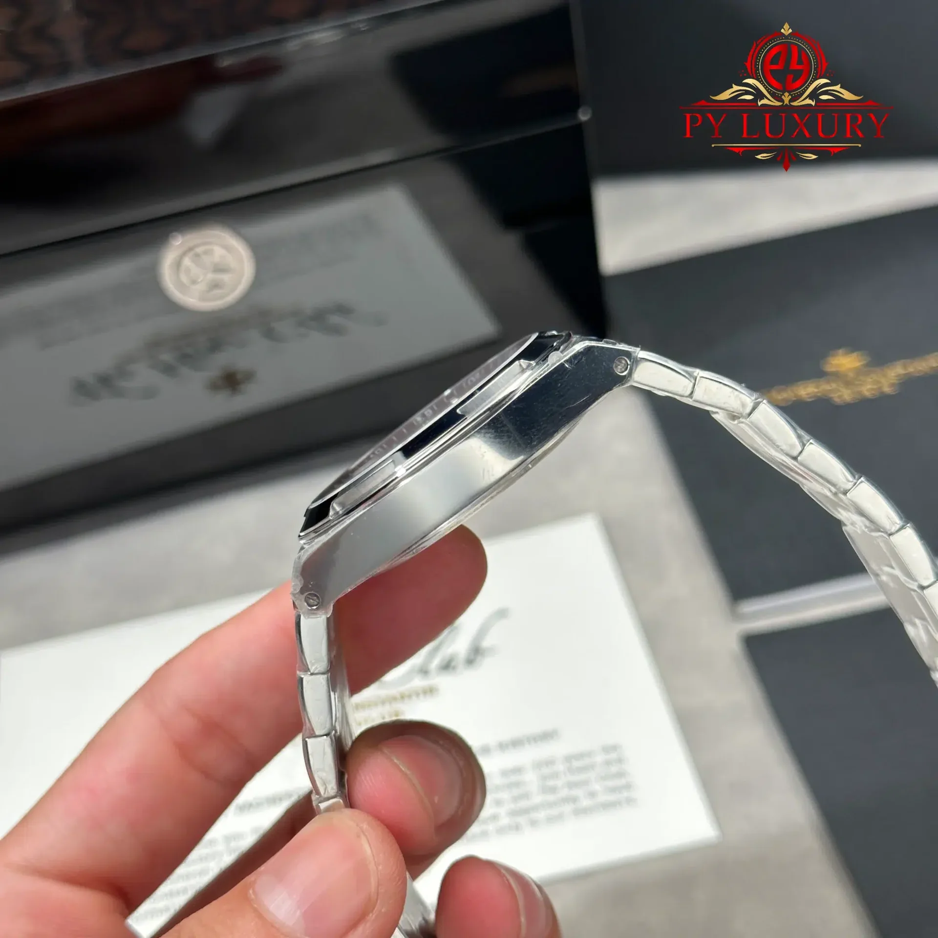 Vacheron Constantin Overseas 6000V Tourbillon Burgundy Red Dial Best Replica 42.5mm - 图片 8