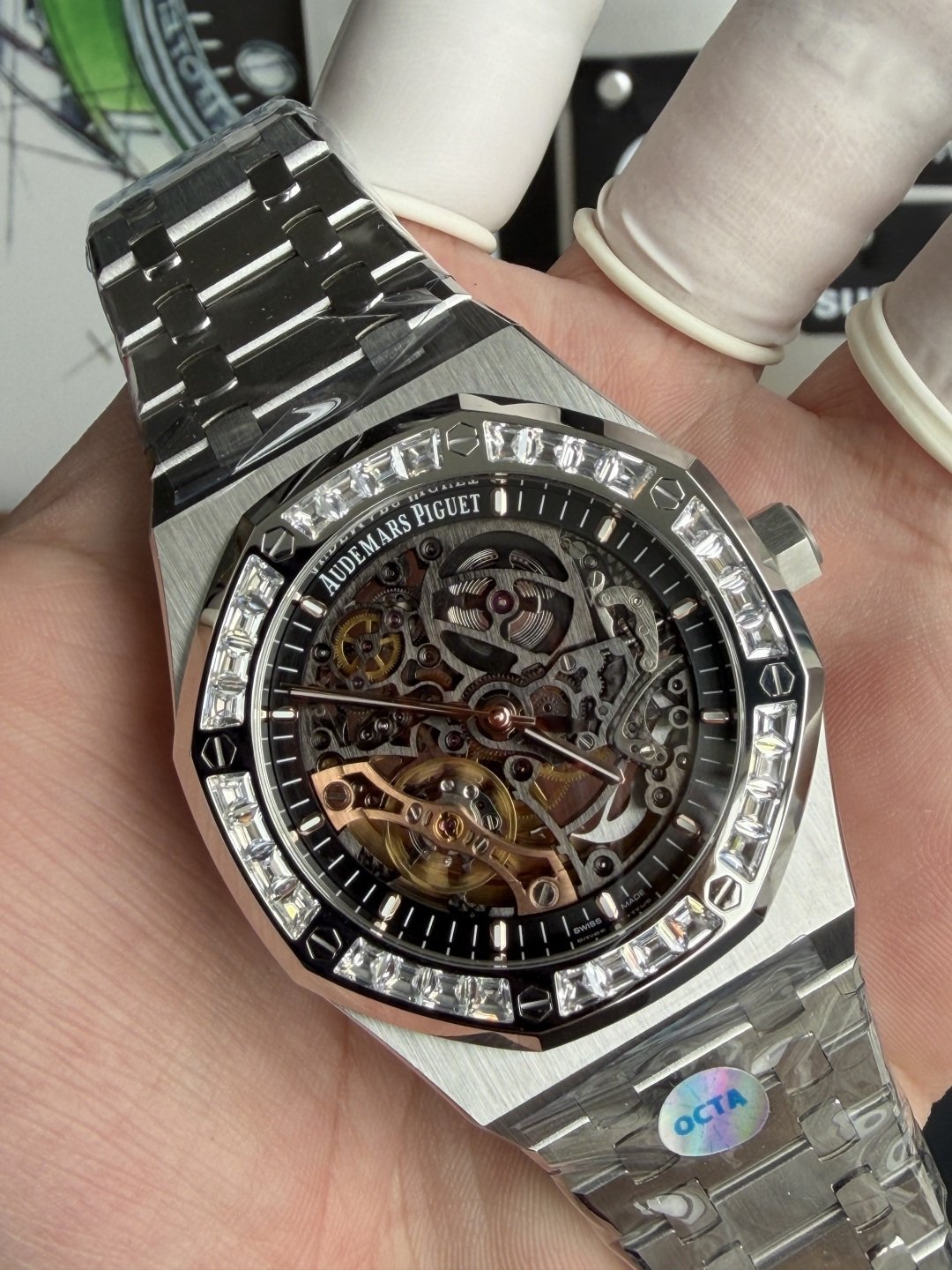Audemars Piguet Royal Oak OpenWorked 15412BC Skeleton Dial CZ Stone Bezel Best Replica OCTA 41mm (Free Sprung) - 图片 4