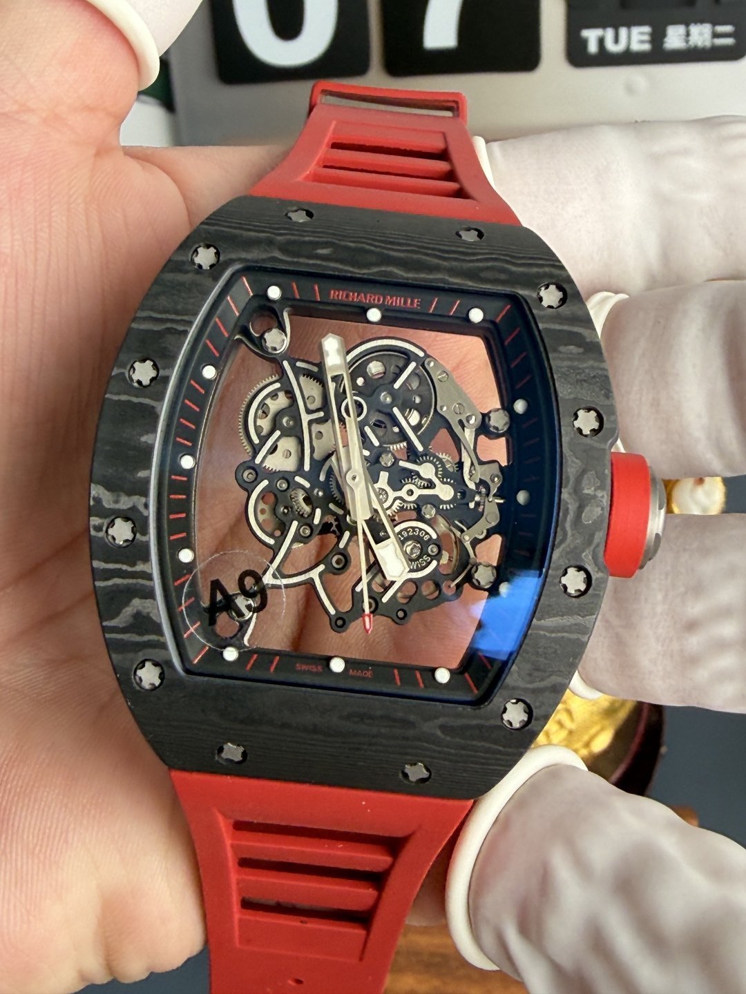 Richard Mille RM055 Bubba Watson Dark Legend Carbon NTPT Vaucher Movement 1:1 Super Clone A9F 42.7mm x 49.9mm (Free Sprung) - 图片 6