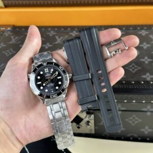 Omega Seamaster Diver 300M James Bond Limited Edition Black Dial Best Replica 42mm