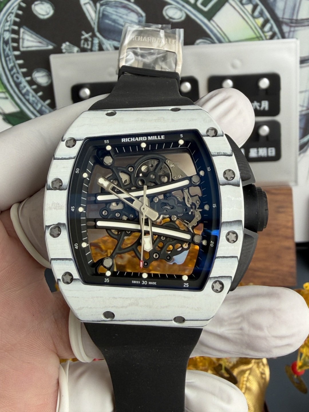 Richard Mille RM61-01 Yohan Blake Ultimate Edition Vaucher Movement 1:1 Super Clone A9F 42.7mm x 50.23mm (Free Sprung) - 图片 4