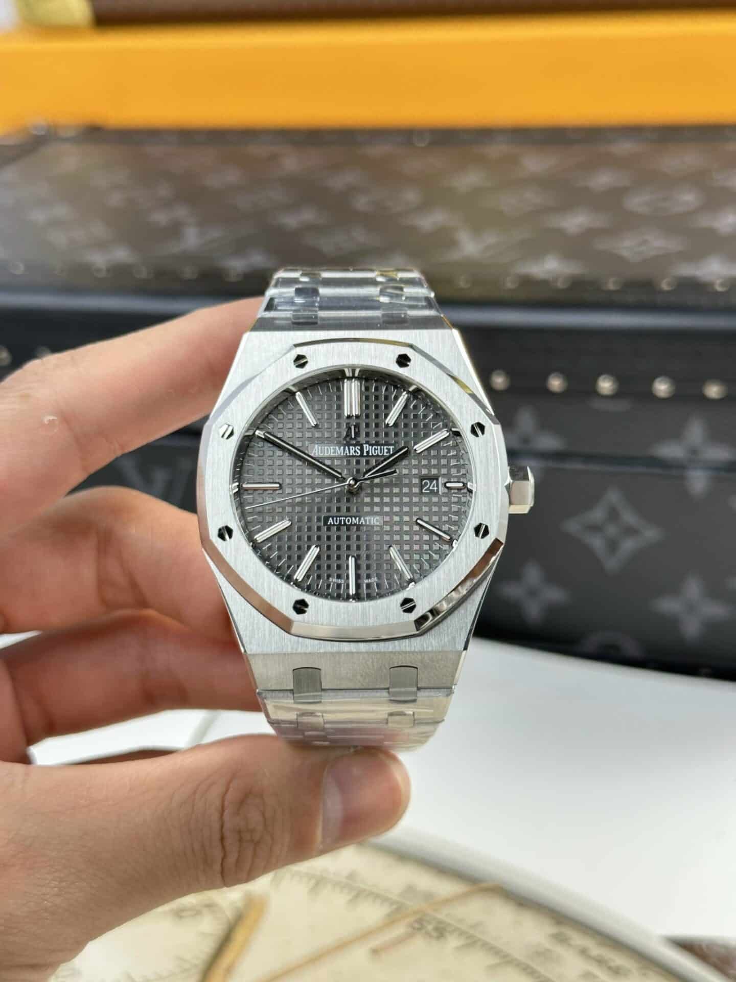 Audemars Piguet Royal Oak 15400ST Grey Dial Best Replica APS Factory 41mm