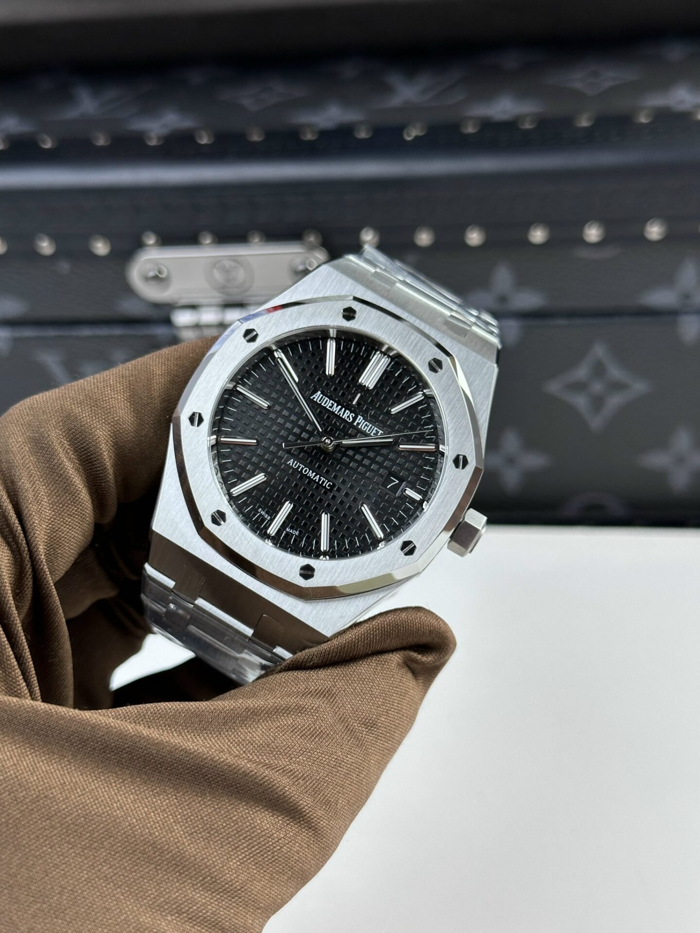Audemars Piguet Royal Oak 15400ST Black Dial Best Replica APS Factory 41mm - 图片 3
