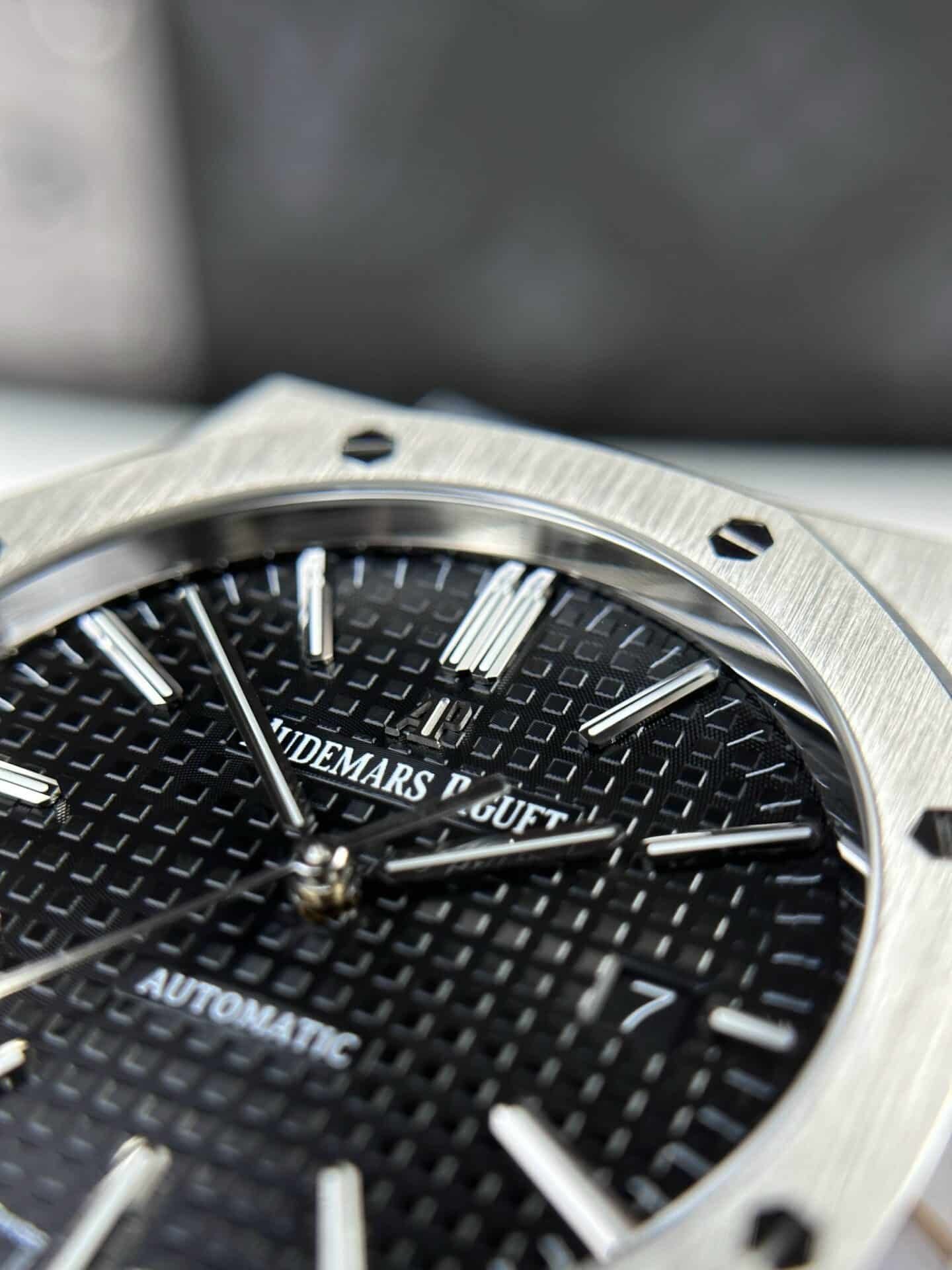 Audemars Piguet Royal Oak 15400ST Black Dial Best Replica APS Factory 41mm - 图片 4