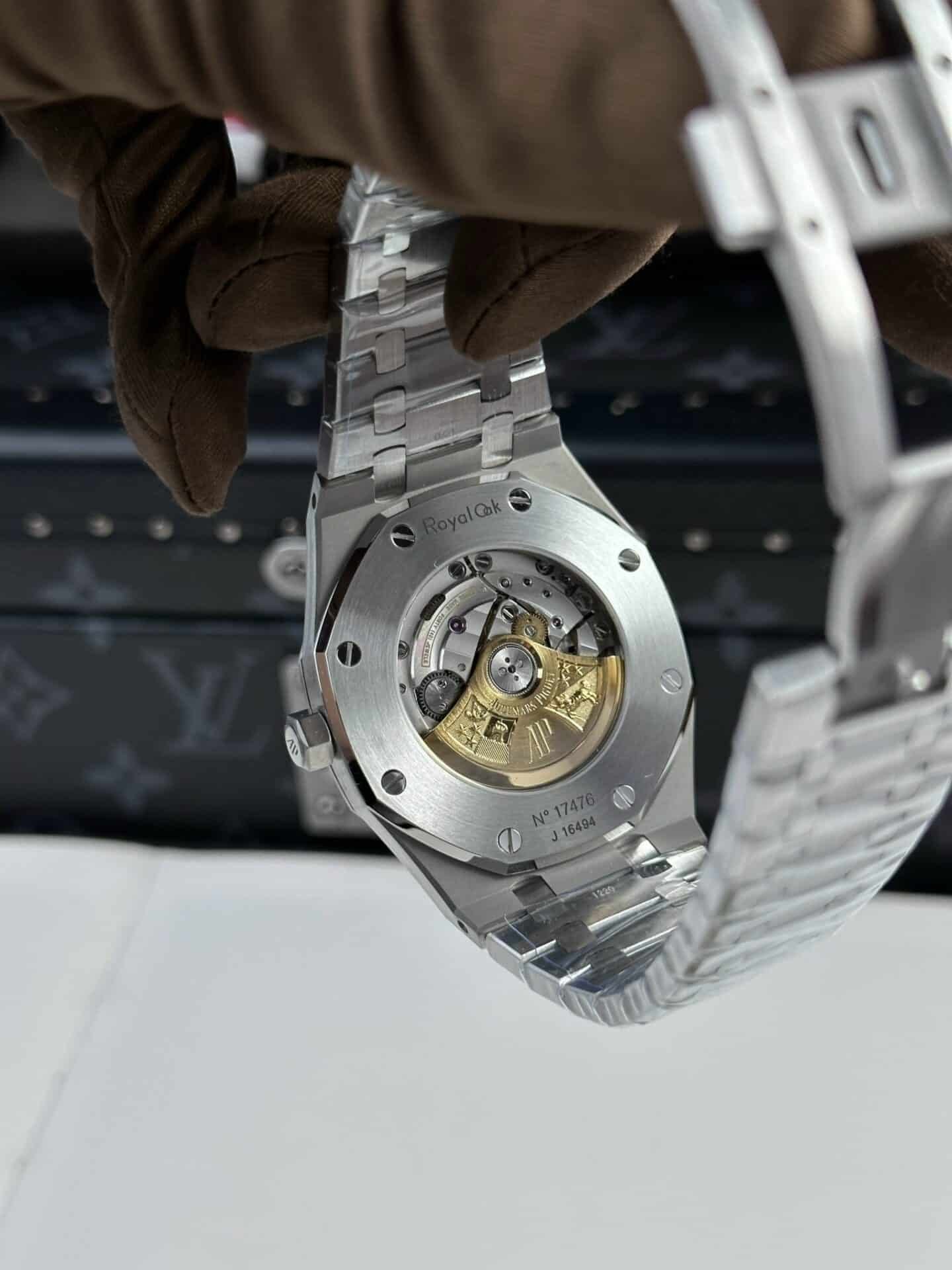 Audemars Piguet Royal Oak 15400ST Black Dial Best Replica APS Factory 41mm - 图片 9
