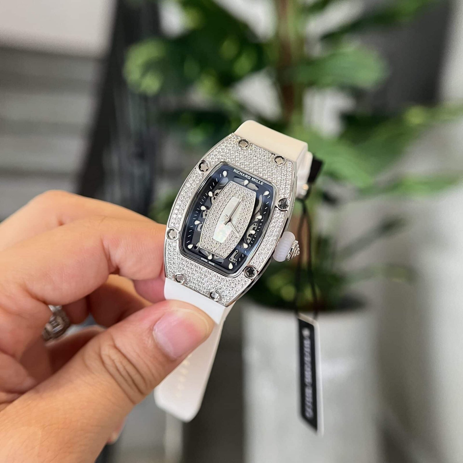 Richard Mille RM07-01 Full Diamond MOP Lip Replica 45.32 x 32.3mm - 图片 3