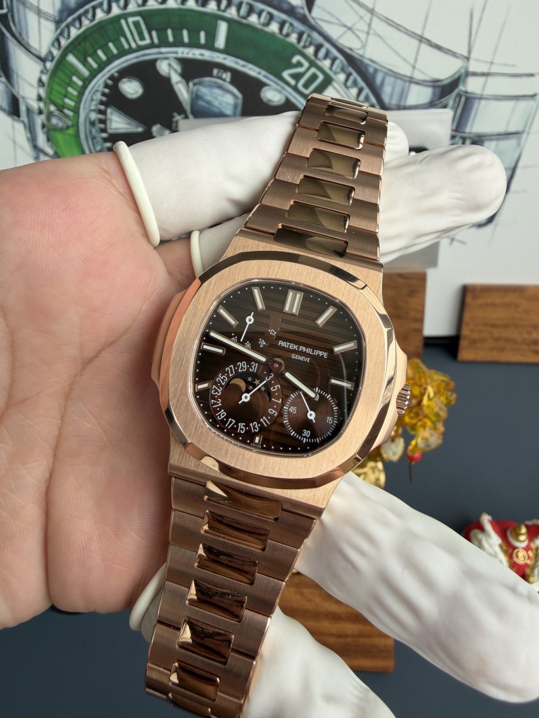 Patek Philippe Nautilus 5712/1R-001 Brown Dial 18K Rose Gold Plating Super Clone Gained Weight 195g UMIF 40mm - 图片 2