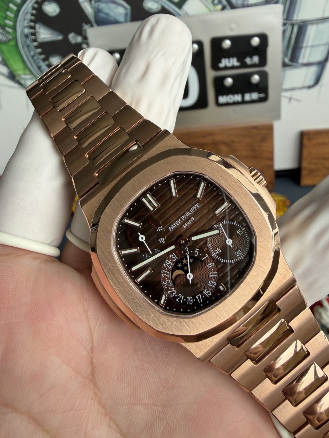 Patek Philippe Nautilus 5712/1R-001 Brown Dial 18K Rose Gold Plating Super Clone Gained Weight 195g UMIF 40mm - 图片 3