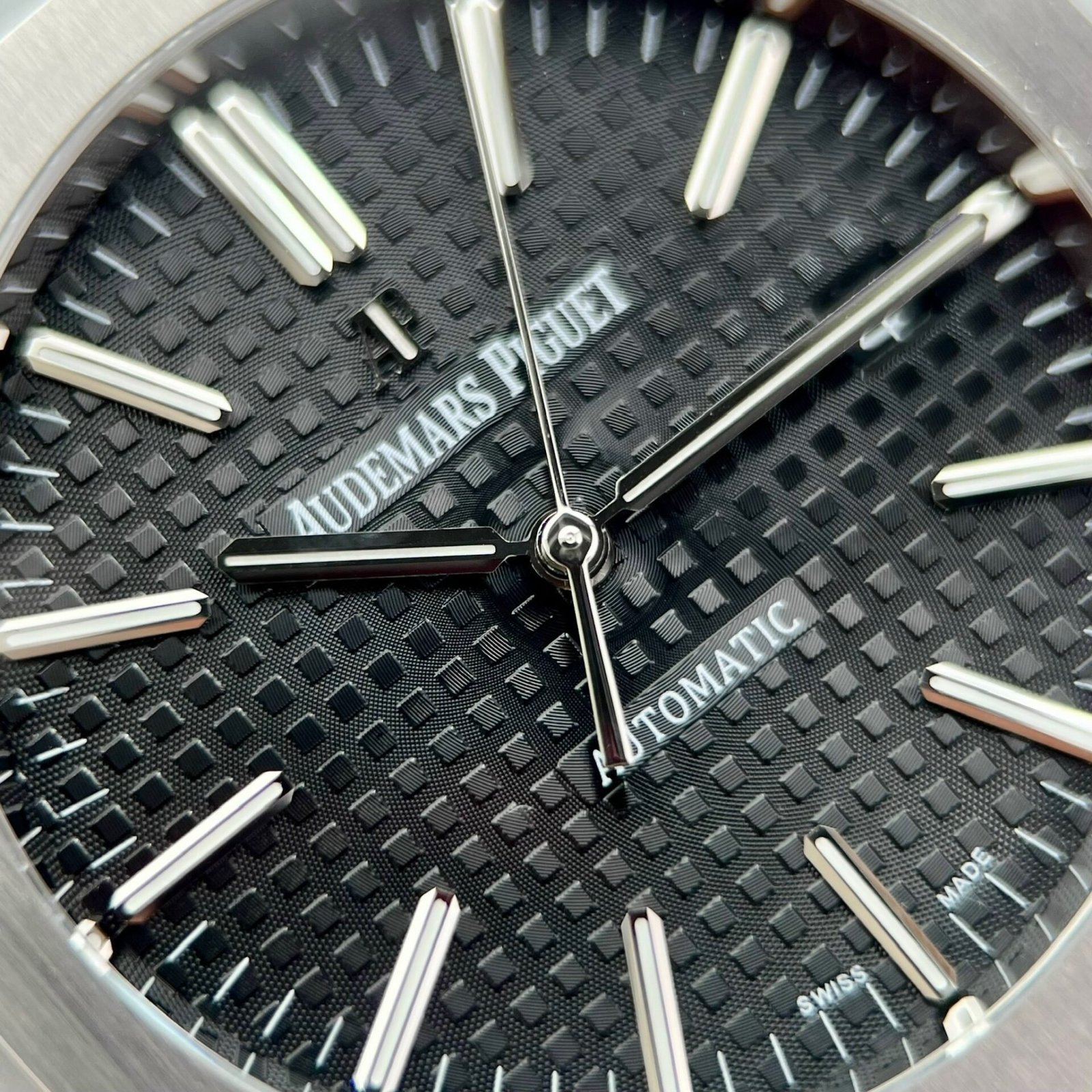 Audemars Piguet Royal Oak 15400ST Rubber Strap Black Dial Best Replica APS Factory 41mm - 图片 5