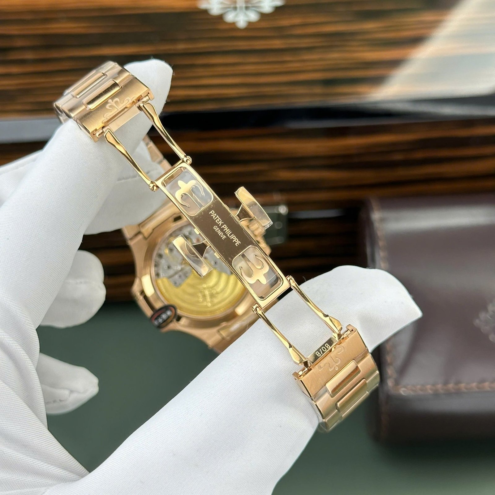 Patek Philippe Nautilus 7118/1R-010 Rose Gold Golden Brown Dial Best Replica 35.2mm - 图片 8