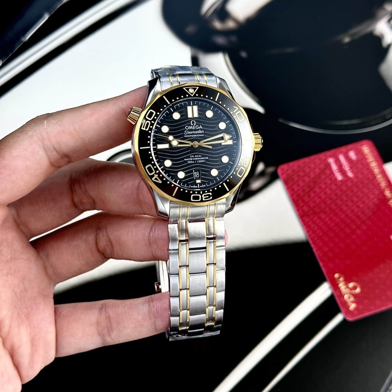 Omega Seamaster Diver 300M Two Tone Yellow Gold Black Dial Super Clone 42mm - 图片 4