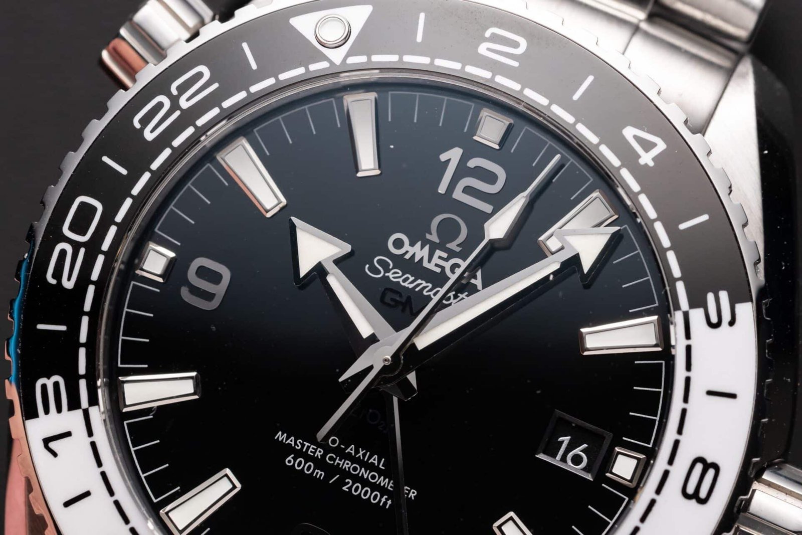 Omega Seamaster Planet Ocean 600M GMT Black Dial Super Clone 43.5mm - 图片 3