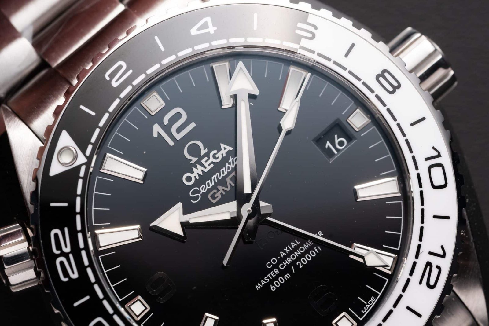Omega Seamaster Planet Ocean 600M GMT Black Dial Super Clone 43.5mm - 图片 4